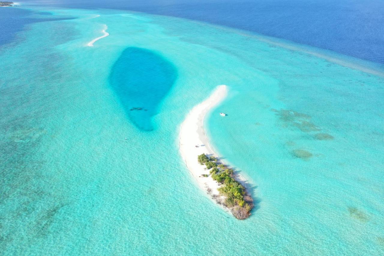 Summer Vibes Beach Front Rasdhoo Esterno foto