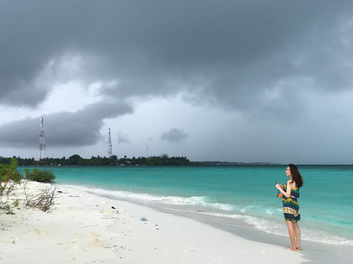 Summer Vibes Beach Front Rasdhoo Esterno foto