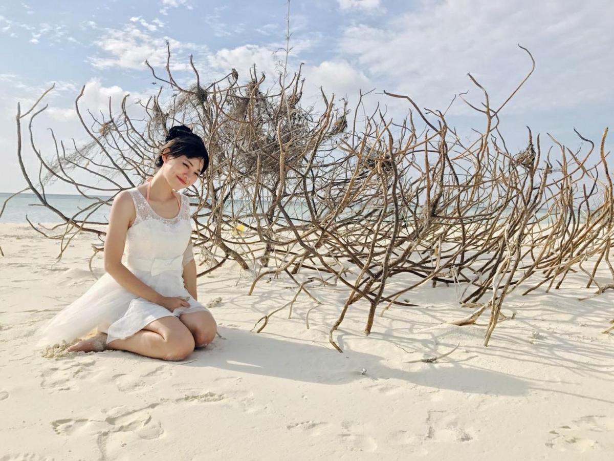 Summer Vibes Beach Front Rasdhoo Esterno foto