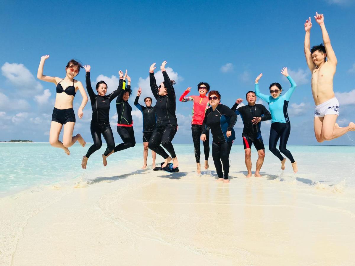 Summer Vibes Beach Front Rasdhoo Esterno foto